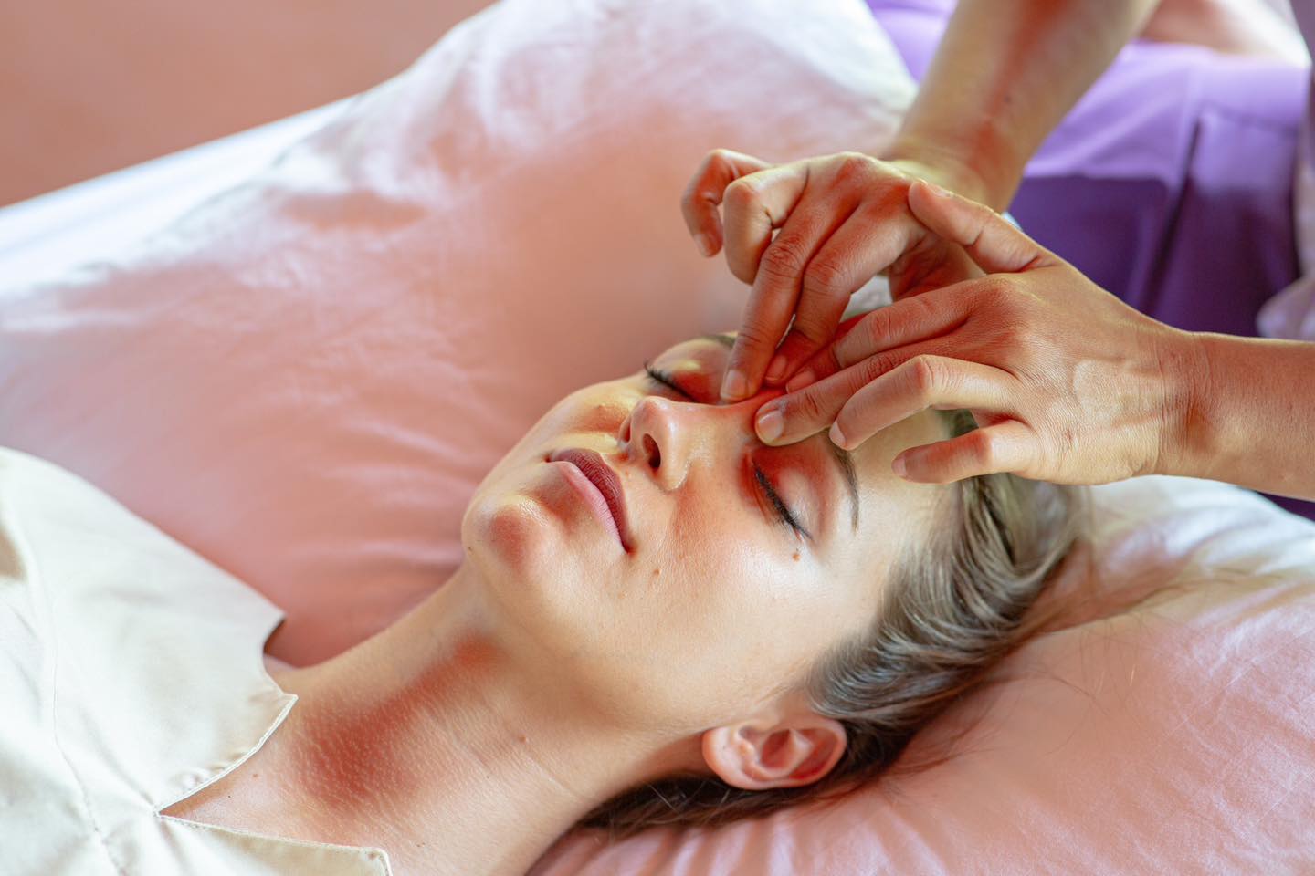 MookdaSpa Massage in phuket Good massage, natural atmosphere, relaxing massage, Thai massage, oil massage, foot massage, facial massage, the best Phuket massage shop. MookdaSpa Massage in phuket Good massage, natural atmosphere, relaxing massage, Thai massage, oil massage, foot massage, facial massage, the best Phuket massage shop.